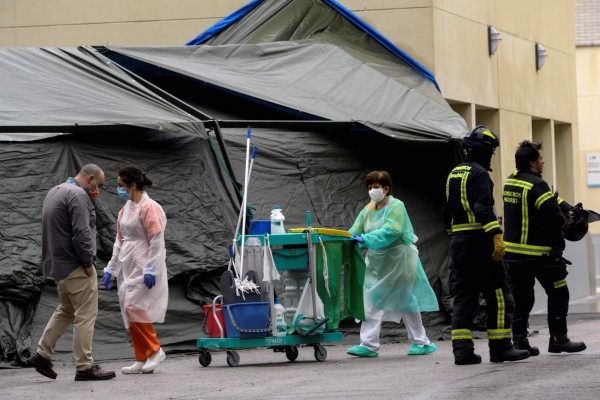 FOTOS: Una España de luto continúa sumando miles de muertos por Covid-19