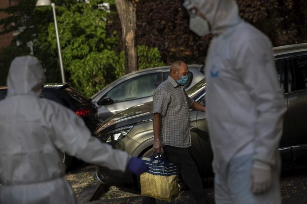 FOTOS: Equipos de urgencias temen un rebrote de Covid-19 en España