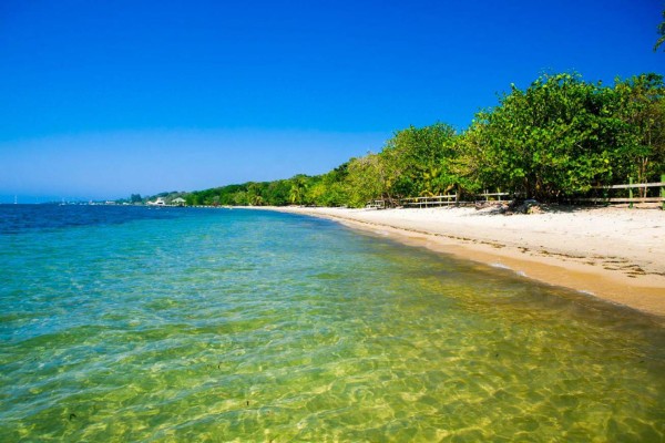 West Bay Beach de Roatán se sitúa entre las diez mejores playas de todo el mundo