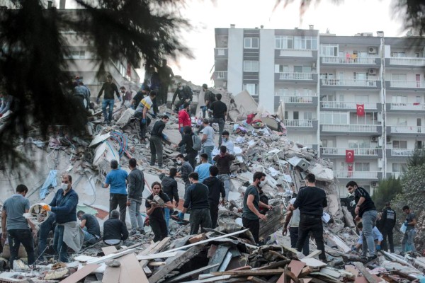 Dolor y devastación: las imágenes más impactantes del terremoto en Turquía