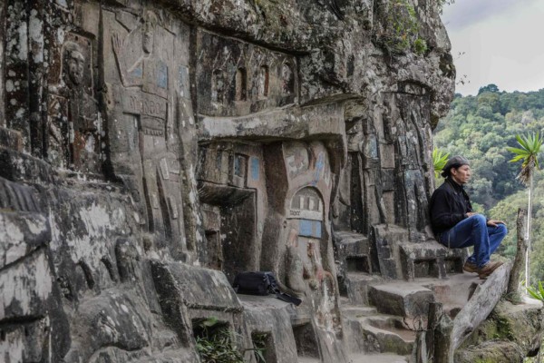 FOTOS: Artista ermitaño esculpe rocas en una montaña de Nicaragua