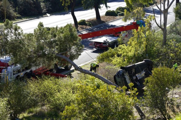 Las impactantes imágenes del accidente del golfista Tiger Woods