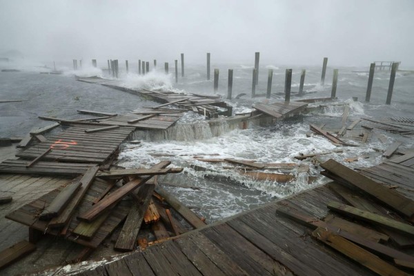 Huracán Florence ya provoca inundaciones en las Carolinas de Estados Unidos