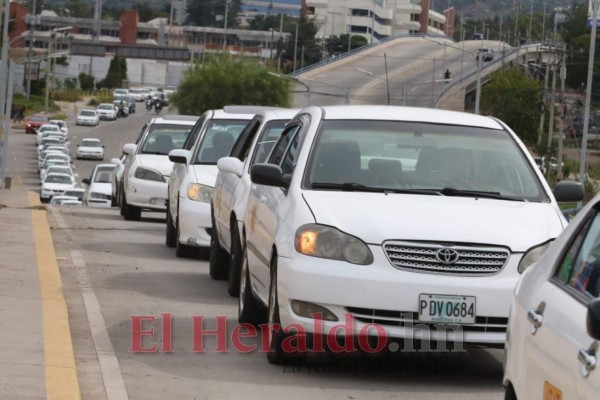 Paro de taxistas: las imágenes del bloqueo y colapso en Tegucigalpa