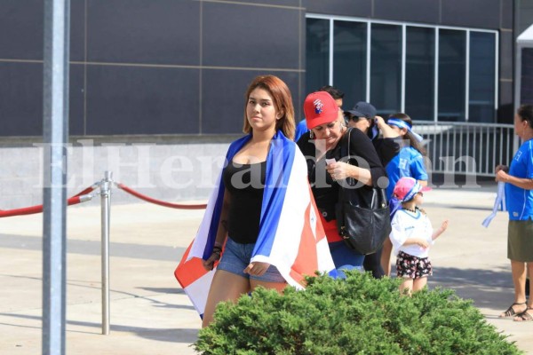 Las bellezas catrachas en el Red Bull Arena de Nueva Jersey