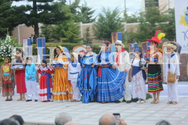 Las mejores fotos del inicio de las fiestas patrias en Honduras