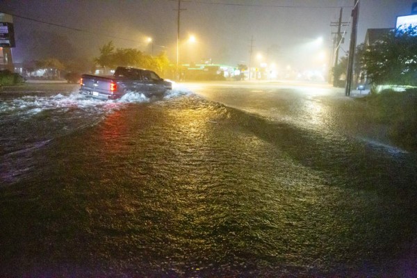 FOTOS: Una decena de muertos y caos deja Claudette a su paso por Alabama  