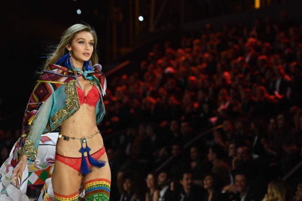 Las hermanas Hadid conquistaron Victoria´s Secret Fashion Show 2016