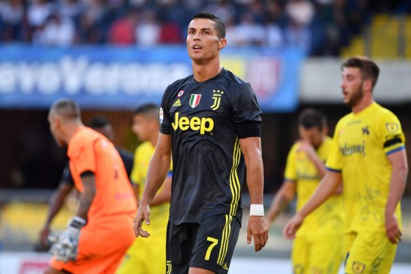 Así fue el debut de Cristiano Ronaldo en el duelo Juventus-Chievo