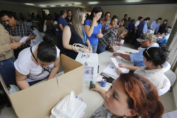 Elecciones en el Colegio de Abogados en imágenes