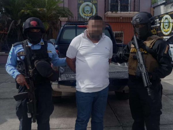 El sujeto ya había sido detenido en 2016 y 2021 por el delito de portacion ilegal de armas de fuego.