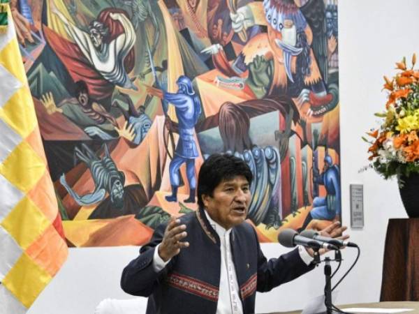 Morales, que este sábado cumple 60 años, defendió su triunfo electoral, confirmado por el Tribunal Electoral (TSE) de Bolivia, aunque en el país continúan las protestas. Foto: AFP