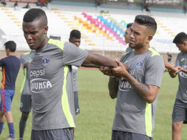 Volvieron Roruca y el Chino para devolverle la sonrisa al Motagua y pelear por el título.