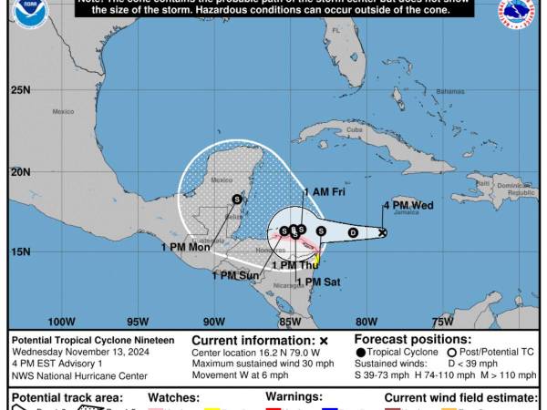 El Centro Nacional de Huracanes prevé que el ciclón tropical se desplace por las costa norte hondureña, dejando lluvias en casi todo los países de Centroamérica.