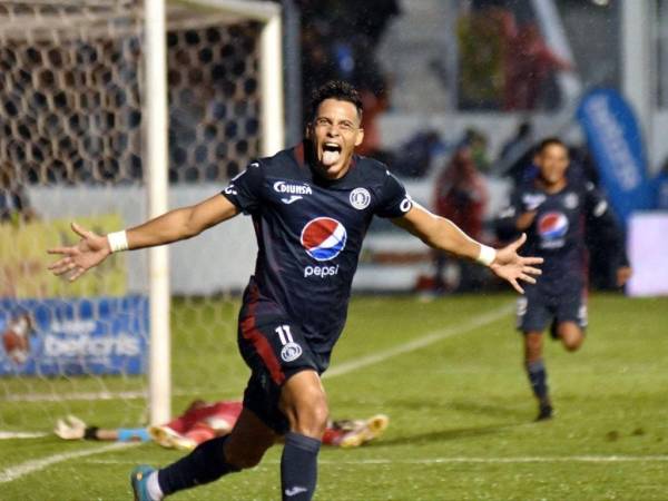 El delantero del Azul suma apenas tres goles en el campeonato en 17 partidos disputados.