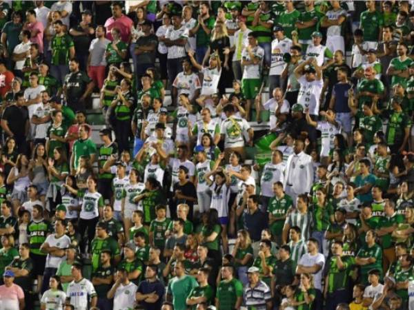 El equipo de Chapecó perdió 1-0 con el Botafogo y quedó a nueve puntos del Ceará, primer equipo fuera del descenso. Foto: AFP/Twitter