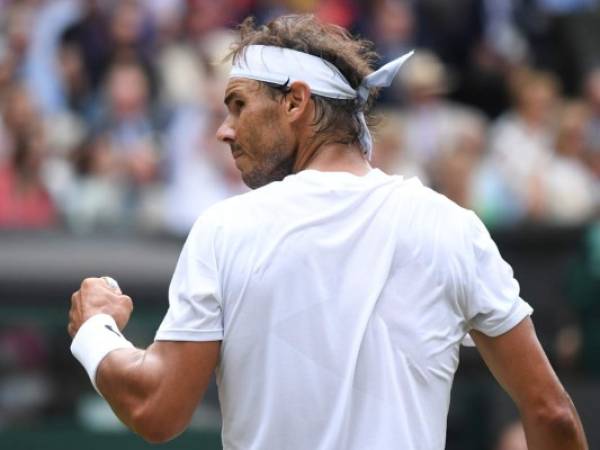 El español necesitó una hora y 45 minutos para imponerse por 6-2, 6-2 y 6-2 a Sousa. Foto:AFP