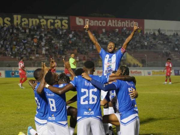 El Victoria sumó tres puntos y queda a cinco de los Lobos de la UPN que son últimos.