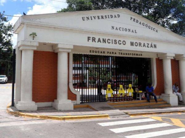 En julio, estudiantes de la Pedagógica se tomaron por varios días la universidad y denuncian que con las reformas las autoridades buscaban quedarse en sus cargos.