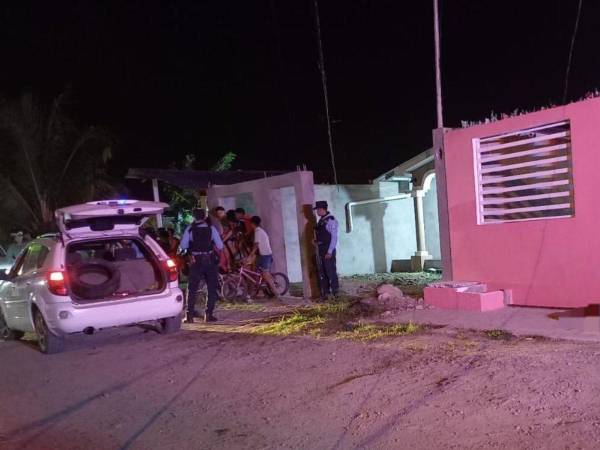 El taxista quedó al frente de una vivienda en la colonia Villa Neem I, en La Ceiba.