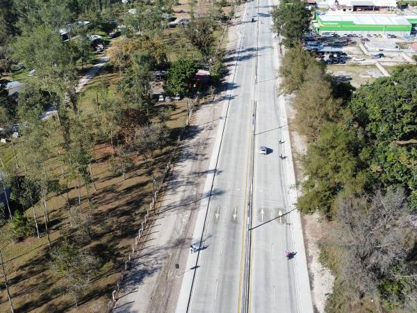 Las mejoras realizadas a este acceso constan de una vía de primer orden, ya que ampliaron y pavimentaron ambas trochas dejando 4 carriles.