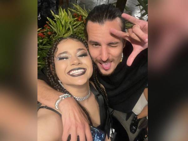 Cesia y Danny posaron juntos tras el show y forjaron una bonita amistad como artistas, por lo que no se descarta que incluso puedan colaborar nuevamente.