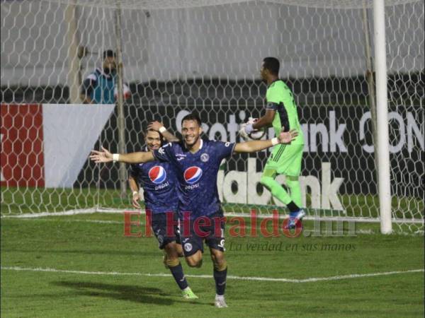 Ángel Tejeda acertó el primer tanto del Motagua.