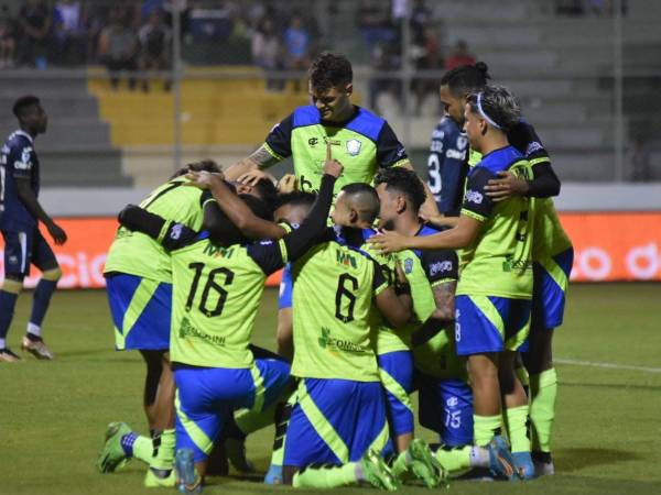 Los olanchanos dieron el gran batacazo de la jornada al imponerse 1-0 sobre un gris Motagua.