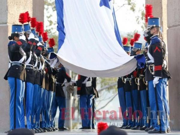 “Esta celebración del 15 de septiembre tiene una connotación bastante diferente a las que debemos de tener en otro contexto”, expresó Sponda.