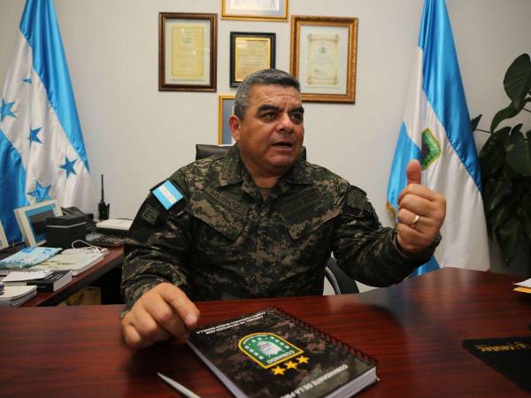 El comandante general de la Policía Militar del Orden Público (PMOP), coronel Ramiro Fernando Muñoz Bonilla se disculpó por los hechos.