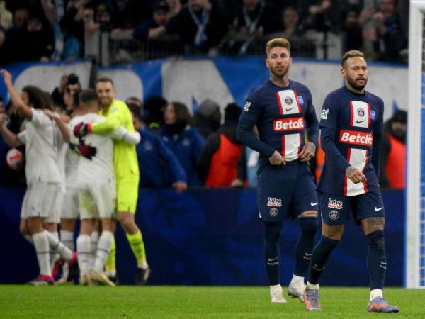 Pese a la insistencia en los minutos finales, el PSG no pudo empatar el partido.