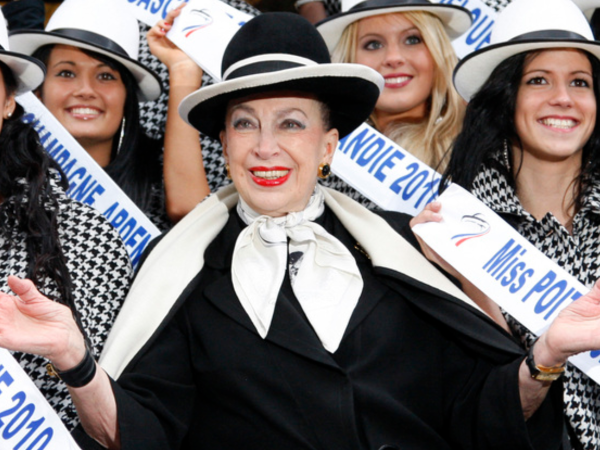 Tras abandonar Miss Francia, en 2010 creó un concurso rival, Miss Prestigio Nacional, con el que siguió generando polémica.