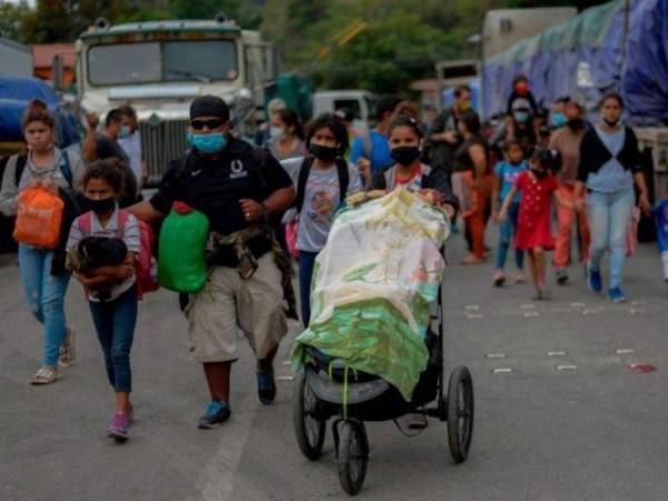 El éxodo de migrantes indocumentados desde Latinoamérica y el Caribe hacia Estados Unidos es un problema que involucra al menos a una docena de países.