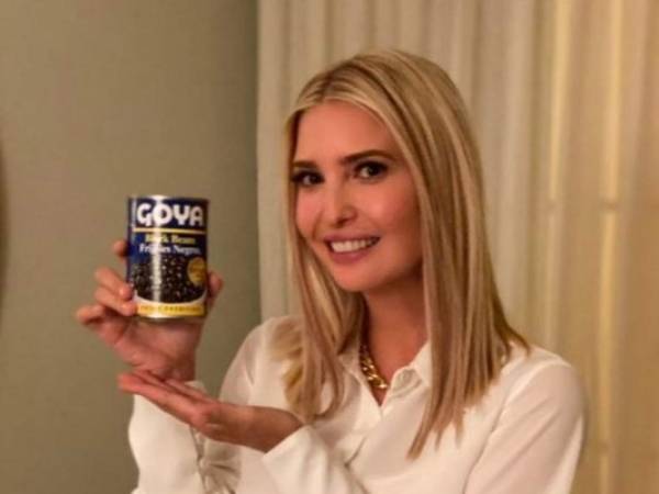 Esta fue la imagen que Ivanka compartió en redes sociales para 'apoyar' a la empresa hispana. Foto: Twitter