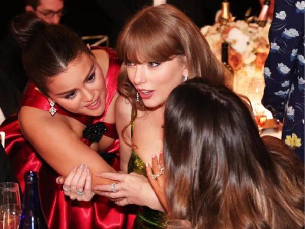 Reacciones de Taylor Swift en Los Globos de Oro 2024 se hacen virales en redes sociales.