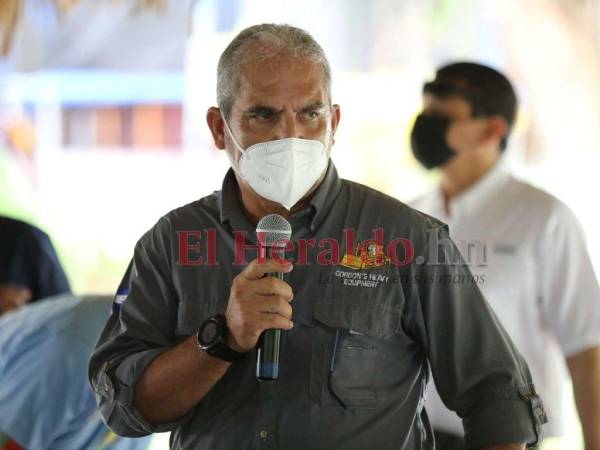 Juan Carlos Cordón, gerente general de Cordon’s Heavy Equipment, dijo que está documentado cada equipo y material utilizado y recibido para la construcción o remodelación de las cuatro pistas.