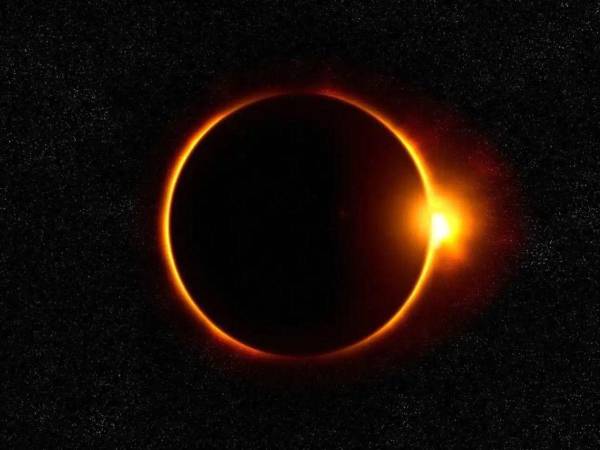 El eclipse de este lunes 8 de abril será uno total.