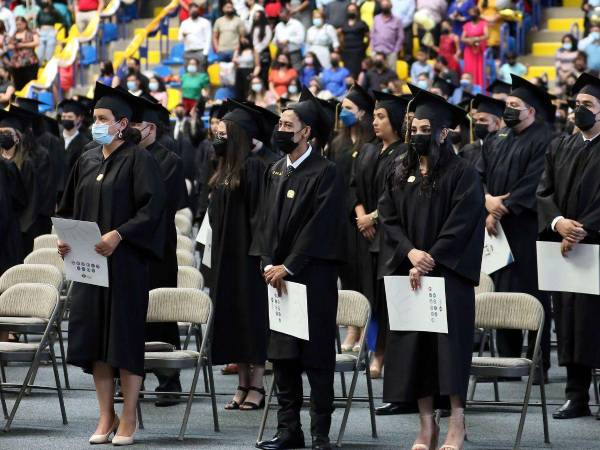 Las universidades también podrían formar parte de las nuevas instrucciones educativas que se girarán este año lectivo, cumpliendo con la evaluación final del Himno Nacional y la Cátedra Morazánica.