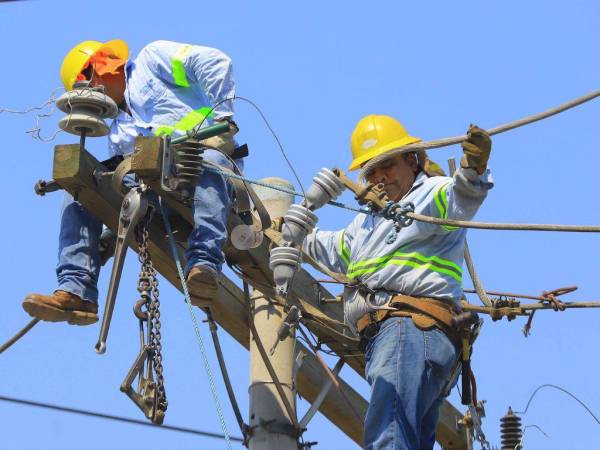 El personal que labora en el rescate de la estatal eléctrica se ha concentrado en las principales ciudades por el hurto de energía.