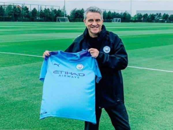 Recientemente estuvo entrenando en el fútbol chino, permitiendo al Qingdao Huanghai ganar el campeonato de segunda división y subir a la Super League. Foto: es.mancity.com