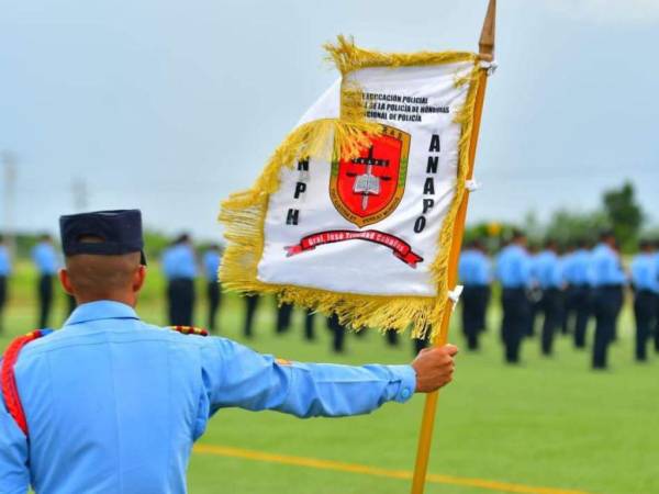 La promoción egresará dentro de cuatro meses como sub inspectores de policía.