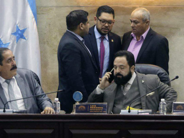 Los jefes de las diversas fuerzas políticas fueron convocados a una reunión con Luis Redondo y el oficialismo este miércoles a las 11:00 de la mañana.