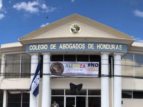 El colegio de abogados condenó la conducta abusiva de los magistrados de la CSJ.