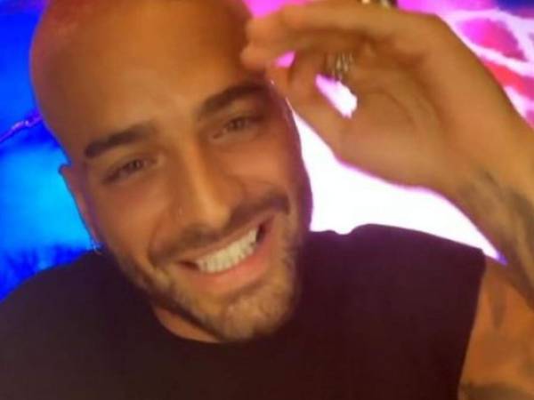 Captura de video de la transmisión que realizó Maluma en su cuenta de Instagram.