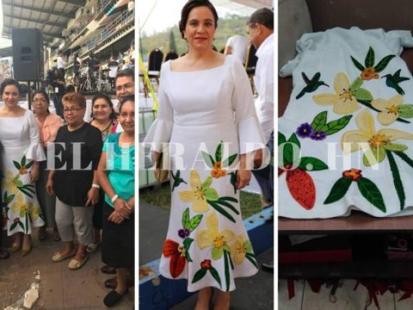 Las mujeres encargadas del bordado del vestido junto a la primera dama de Honduras en el Estado Nacional.