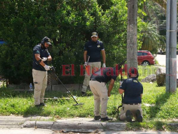 El miércoles, agentes de la ATIC, con fiscales y apoderados legales, se desplazaron a la colonia Moderna y a través de inspecciones oculares buscaban establecer la trayectoria de las balas que dispararon a la víctima.