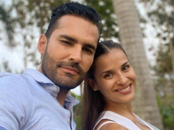 Fabian viajó junto a su esposa Yuly a Honduras.