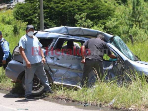 Los accidentes viales se reportan a diario en la capital, en su mayoría en los bulevares. Foto: Alex Pérez/ EL HERALDO