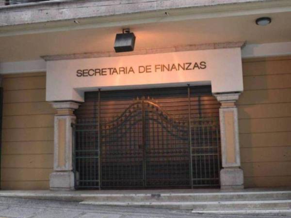 La Presidencia de la República y el Ministerio Público son las dependencias que han erogado la totalidad de recursos aprobados para este ejercicio fiscal.