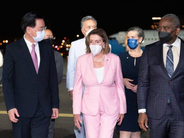 Nancy Pelosi tuvo una corta visita por Taiwán.